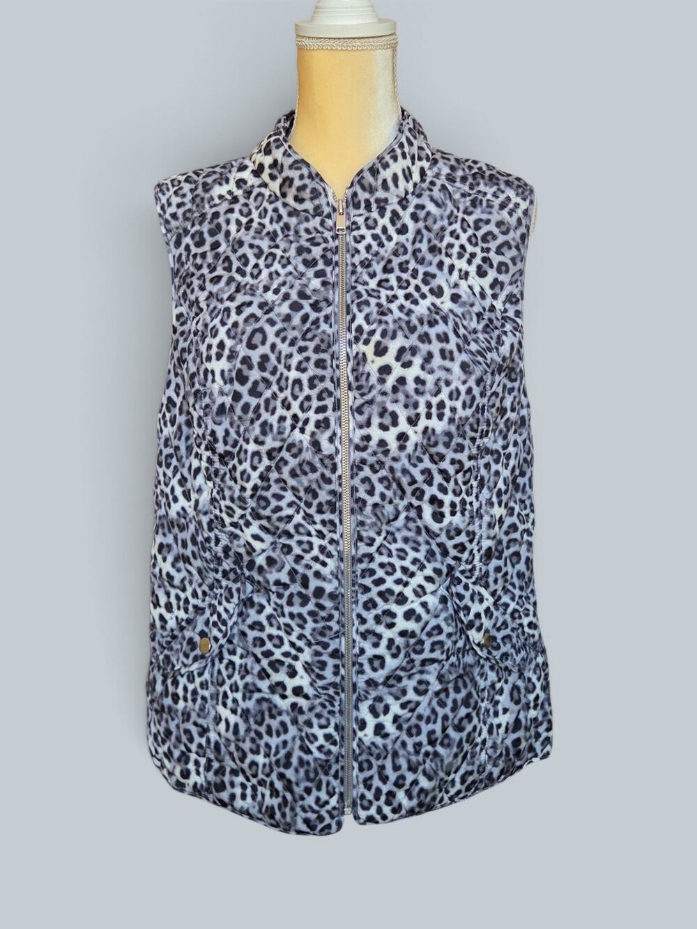 Charter Club Gray Black Leopard Print Quilted Vest Mock Neck Full Zip Size L